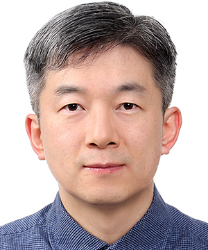 Hyo-Cheol Kim